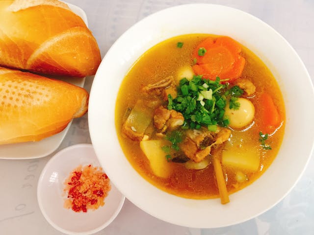 Montrexila background